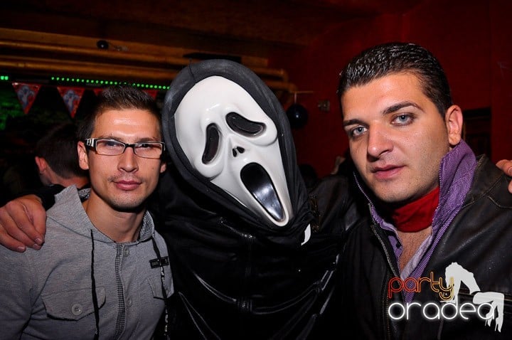 Halloween Party în Downtown,