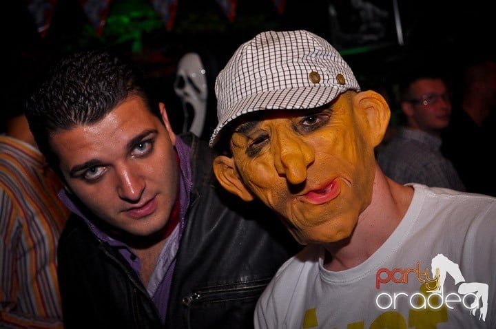 Halloween Party în Downtown,