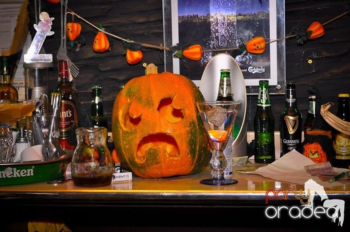 Halloween Party în Downtown,