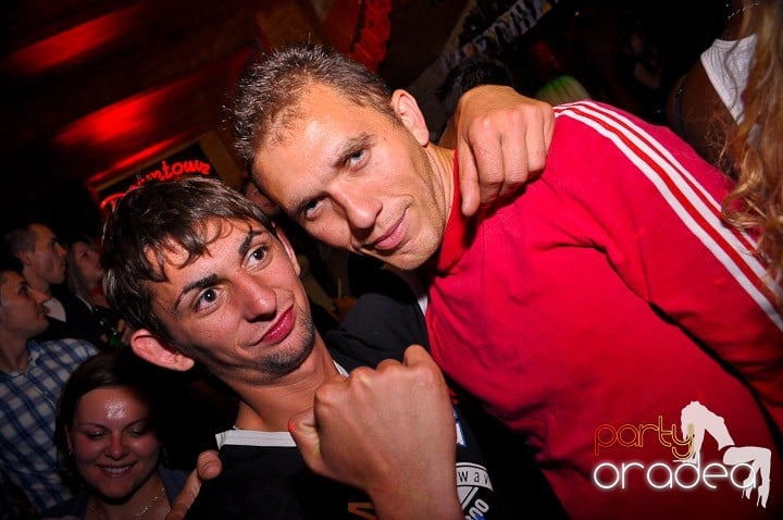 Halloween Party în Downtown,