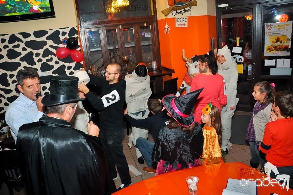 Halloween Party în Lactobar, 