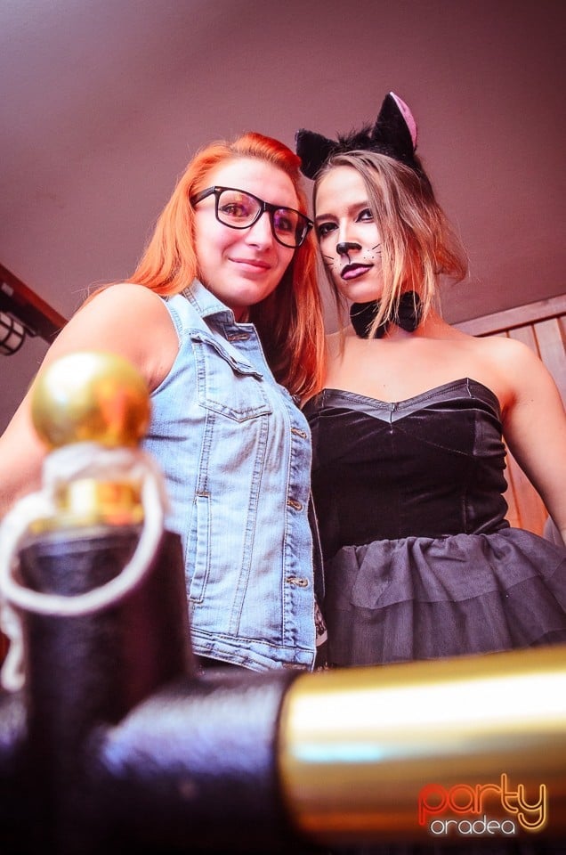 Halloween Party în Window Pub, 