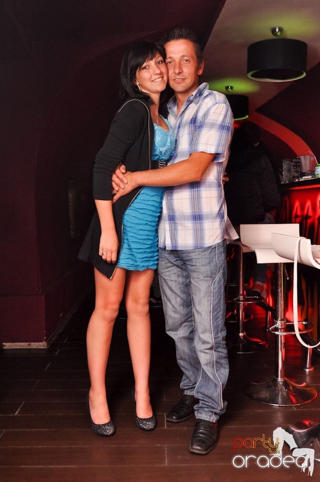 Happy Minute Party în Club Atti's,
