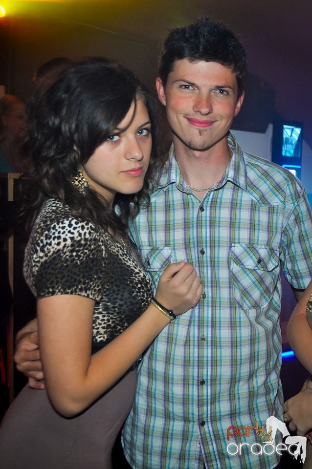 Happy Minute Party în Club Atti's,