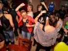 Hawaii Party continuă