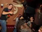 Hawaii Party continuă