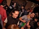 Hawaii Party continuă