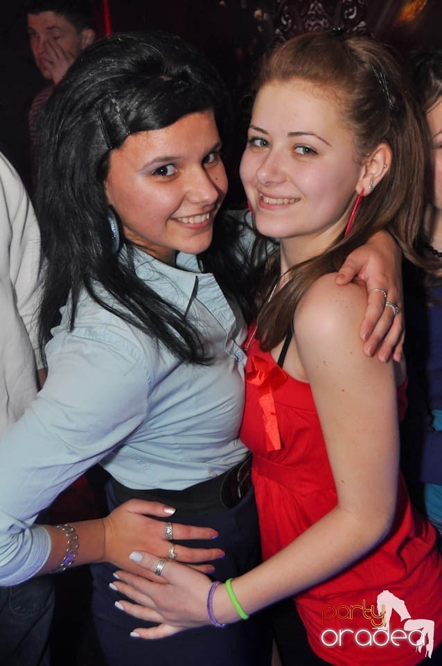 Heaven Sent Party în Club Atti's,