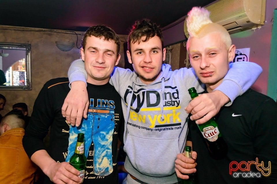 Hot Saturday Party, 