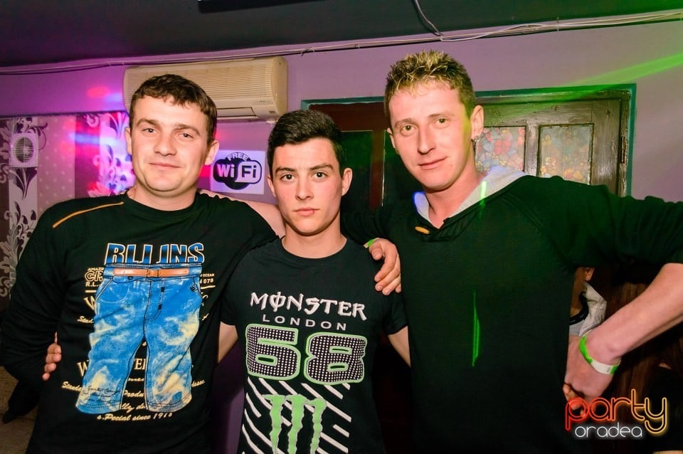 Hot Saturday Party, 