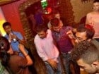 Începe distracţia în Club Downtown