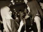 Începe distracţia în Club Downtown
