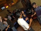 Începe distracţia în Club Downtown
