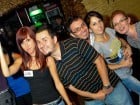 Începe distracţia în Club Downtown