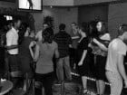 Începe distracţia în Club Downtown