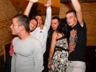 It's party time în Downtown