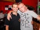 It's party time în Downtown
