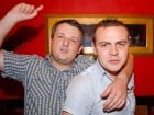 It's party time în Downtown