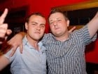 It's party time în Downtown