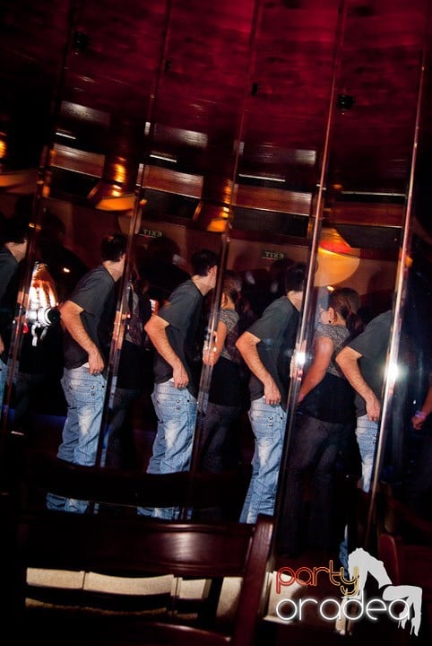 Jägermeister Party continuă,