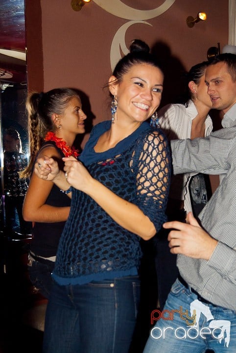 Jägermeister Party continuă,