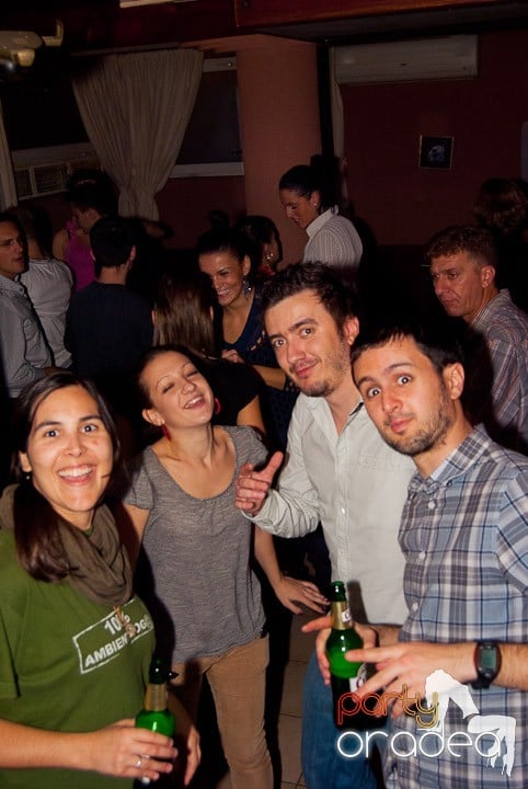 Jägermeister Party continuă,