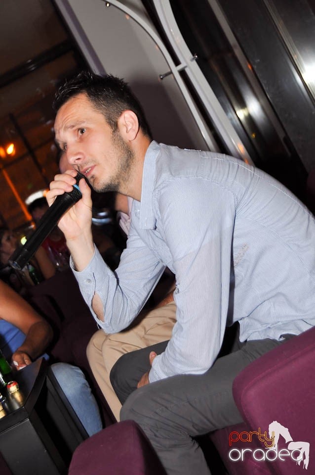 Karaoke Party în Blondy's, 