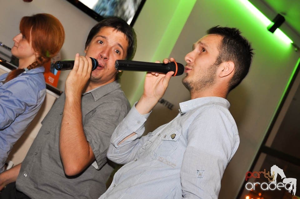 Karaoke Party în Blondy's, 