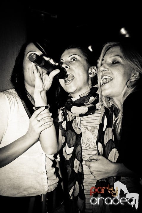 Karaoke Party în Chanson,