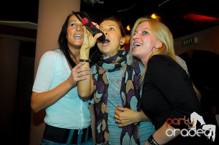 Karaoke Party în Chanson,