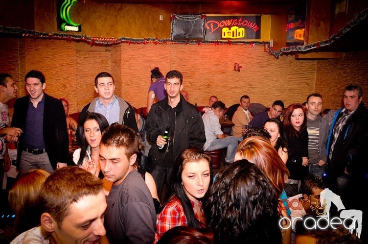 Keep On Dancing in Downtown,