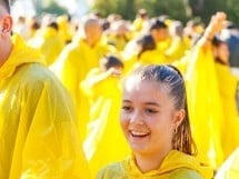 ‎Aleg să zâmbesc! - cel mai mare Smiley uman din România