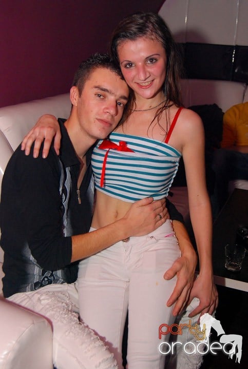 Massive House Attack în Club Atti's,