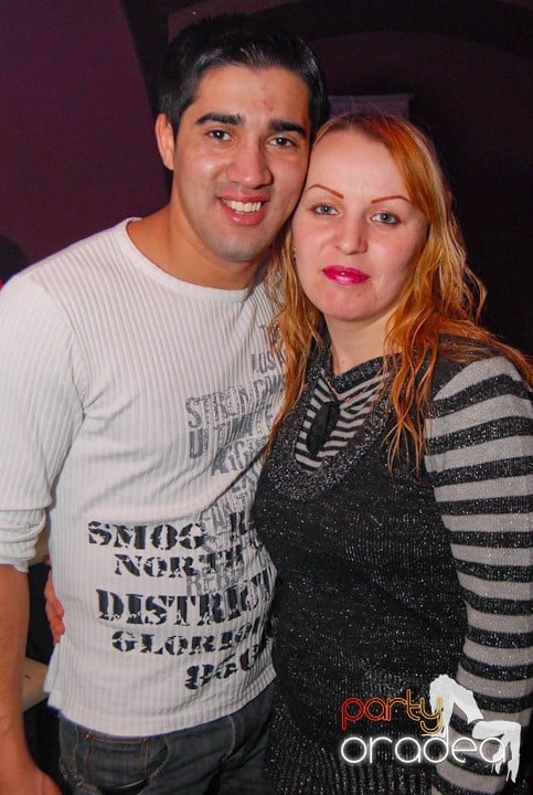 Massive House Attack în Club Atti's,