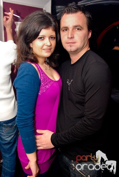 Massive House Attack în Club Atti's,