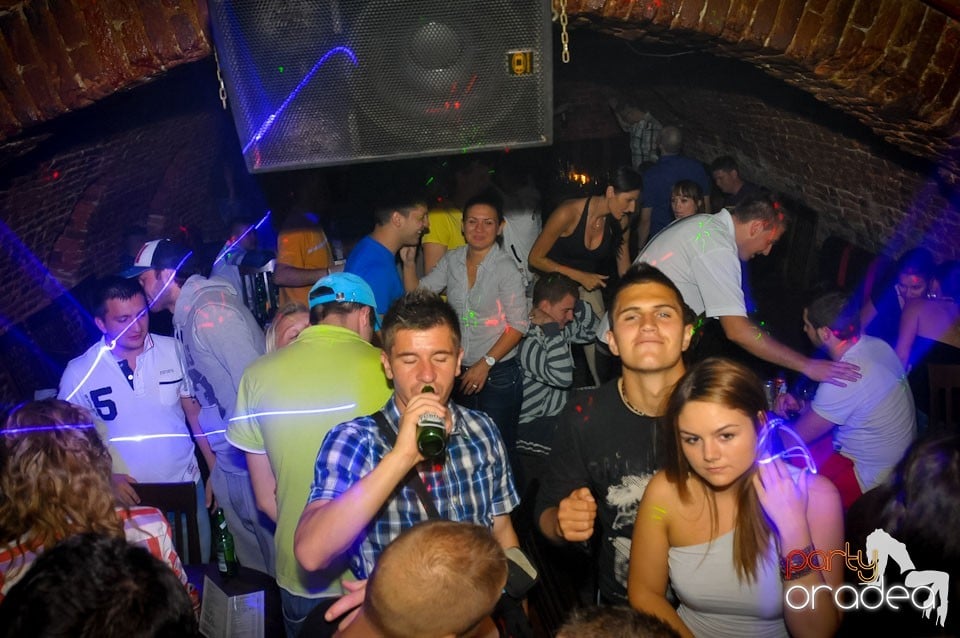 Miercuri e Party în Escape!, 