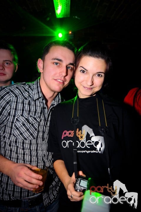 Miercuri noaptea e party în Escape!,
