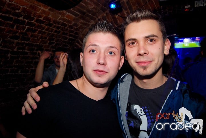 Miercuri noaptea e party în Escape!,