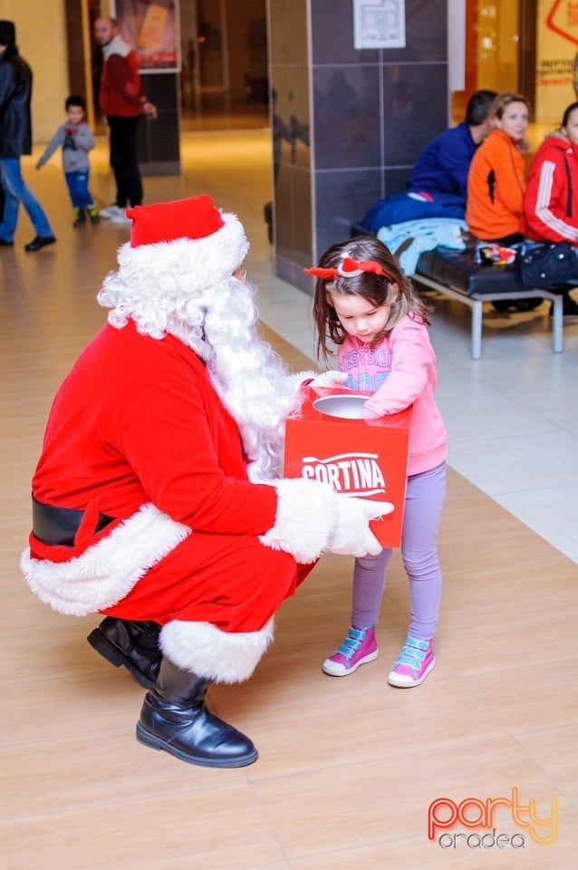 Moş Crăciun e la Oradea Shopping City, 