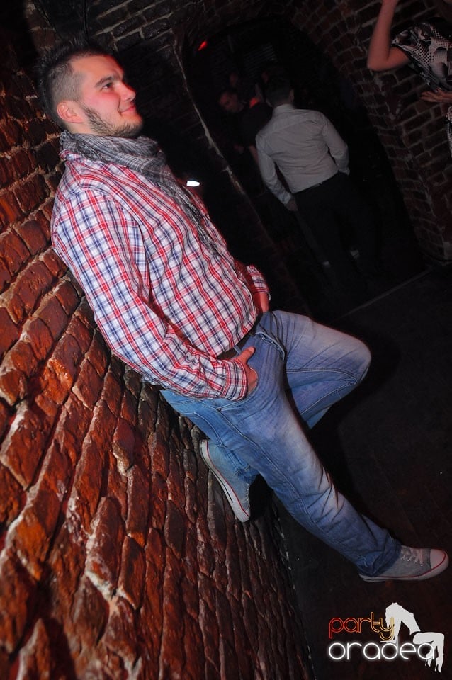 Muzică bună şi distracţie maximă în Escape,