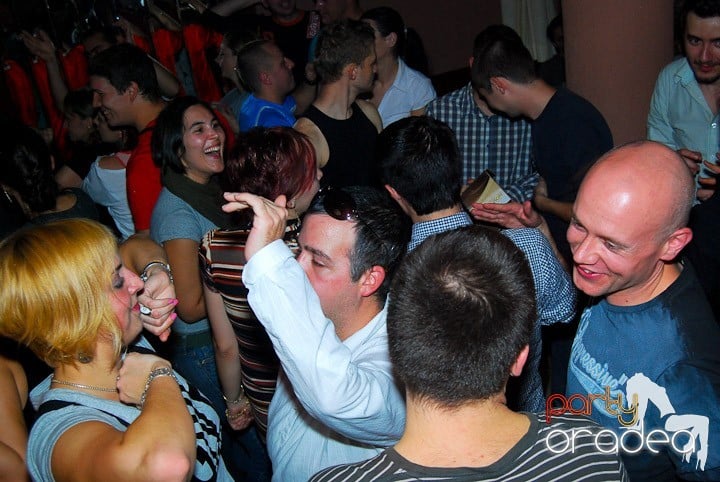 No Restriction Party,