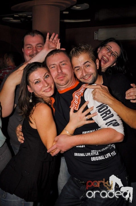 No Restriction Party,