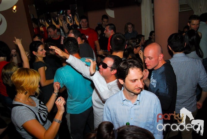 No Restriction Party,