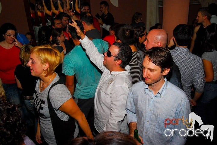 No Restriction Party,