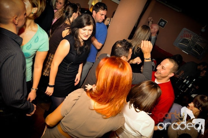 Old School party continuă!, 
