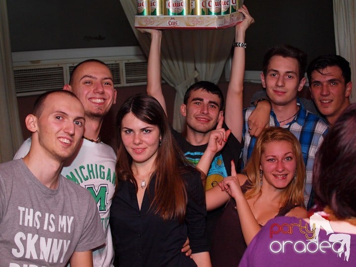 Old School Party în Chanson,