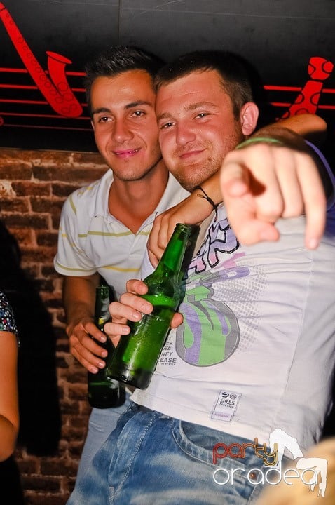 Party all night, 
