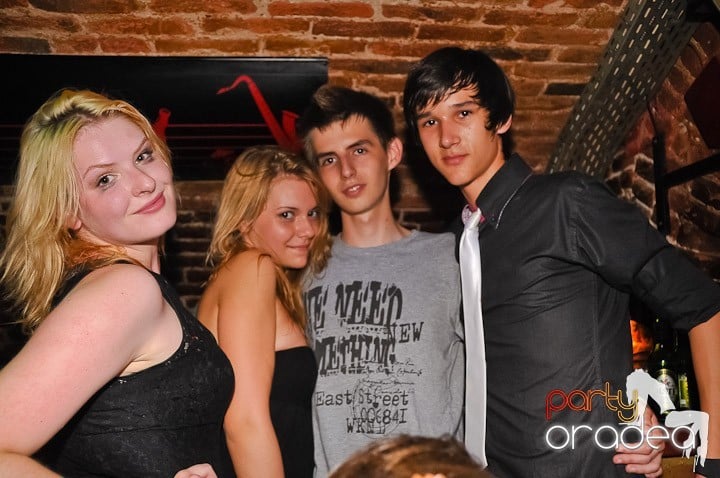 Party all night, 