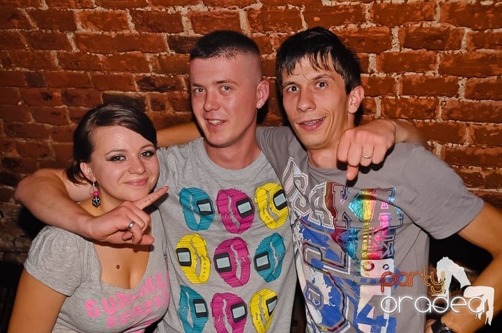 Party all night, 