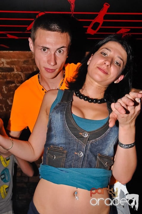 Party all night, 